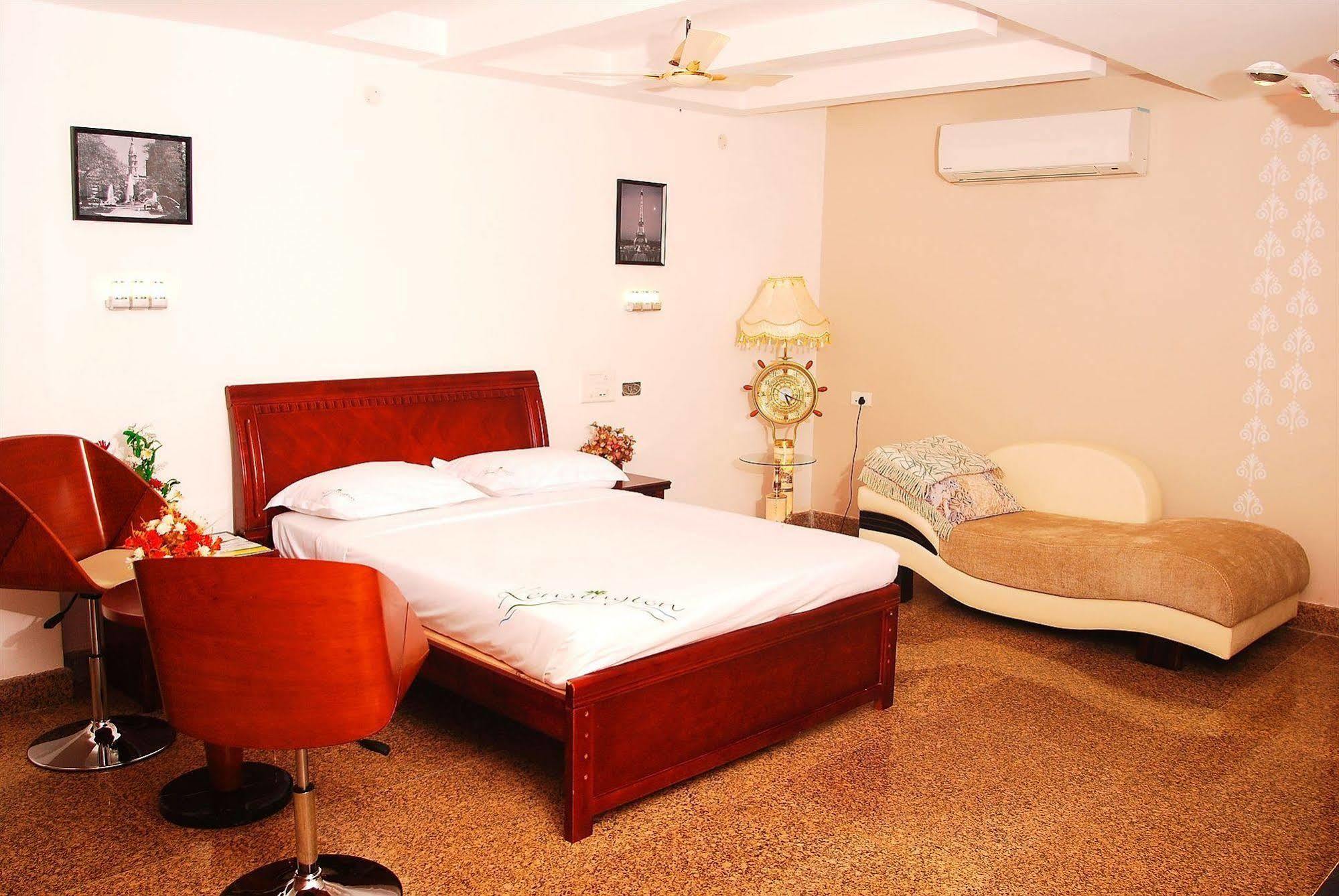 The Retreat Otel Gūduvāncheri Dış mekan fotoğraf